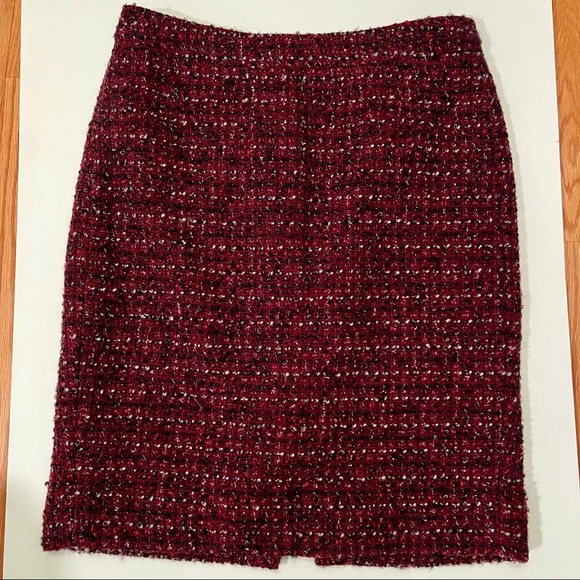 Burgundy Boucle Wool-Blend Pencil Skirt